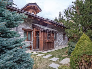 Quadrilocale in Vendita a Cogne, 590'000&euro;, 124 m², con Box