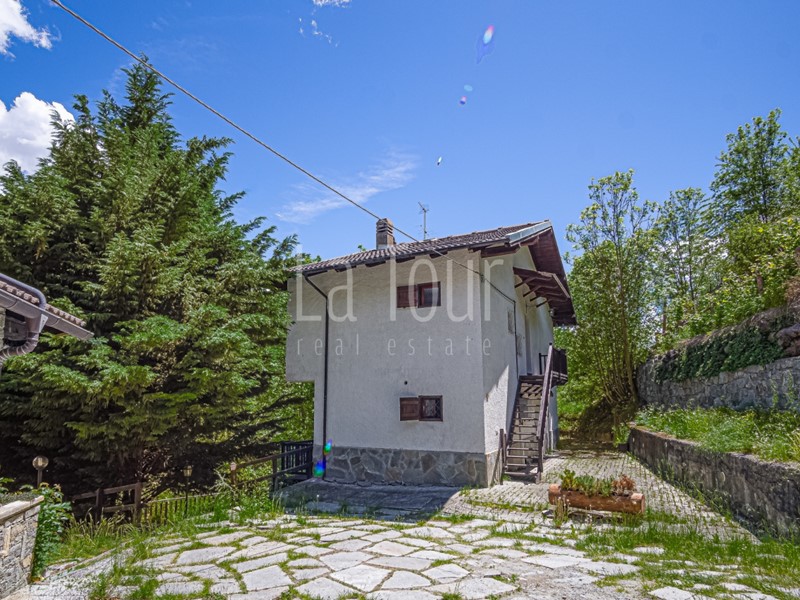 Quadrilocale in Vendita a Torgnon, 235'000&euro;, 97 m²