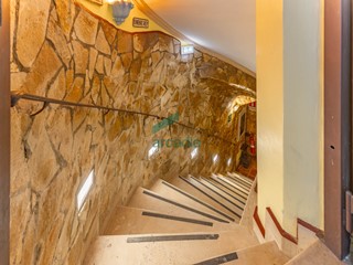 Immobile commerciale in Vendita a Bari, zona Carrassi, 3'500'000&euro;, 750 m²