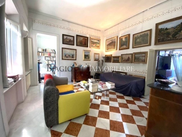 Appartamento in Vendita a Livorno, zona ricasoli, 228'000€, 140 m²