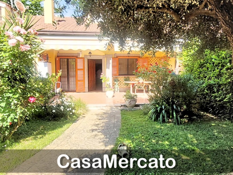 Appartamento in Vendita a Rocca di Papa, 305'000€, 150 m², con Box