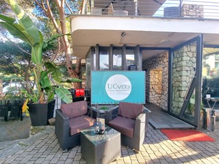 Attività commerciale in Vendita a Bordighera, 280'000€, 195 m², arredato