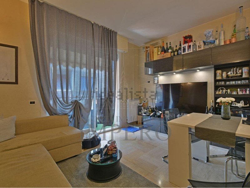 Quadrilocale in Vendita a Ventimiglia, zona Centro, 220'000€, 82 m²
