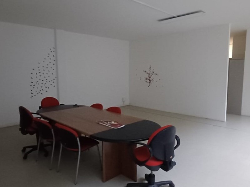 Immobile commerciale in Vendita a Zola Predosa, 160'000€, 197 m²