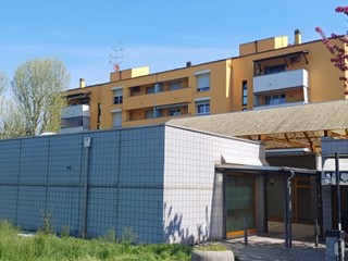 Immobile commerciale in Vendita a Zola Predosa, 320'000€, 394 m²