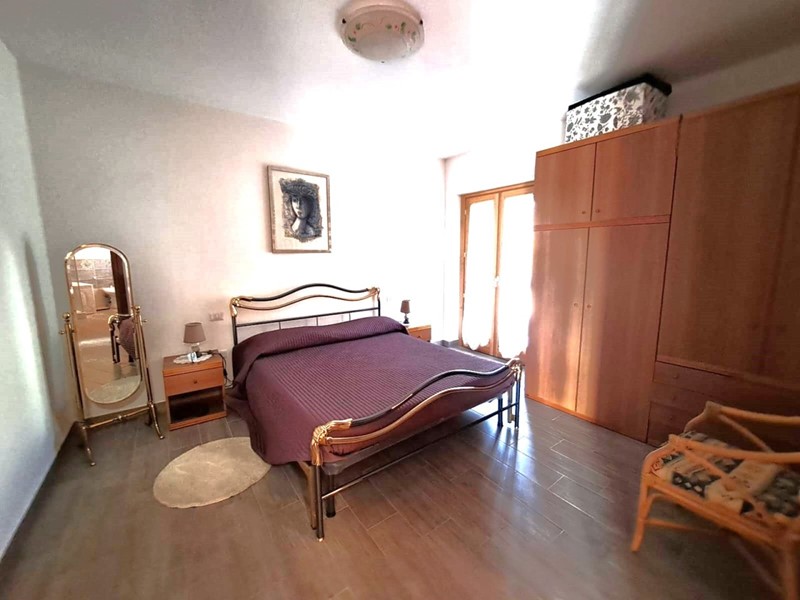 Quadrilocale in Vendita a Amelia, 155'000€, 90 m², arredato, con Box