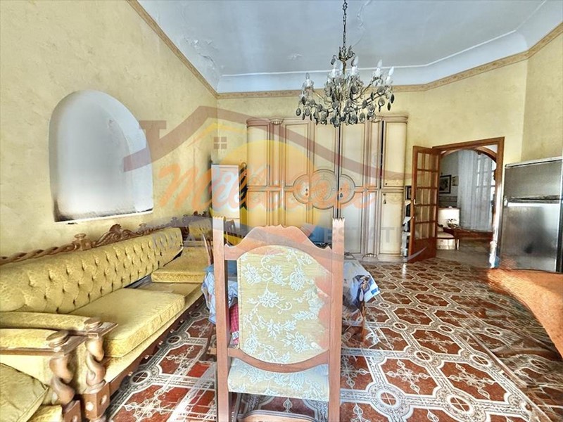 Quadrilocale in Vendita a Siracusa, zona Ortigia, 200'000&euro;, 105 m²