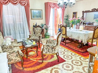 Quadrilocale in Vendita a Aci Catena, zona Santa Lucia, 69'000€, 95 m²