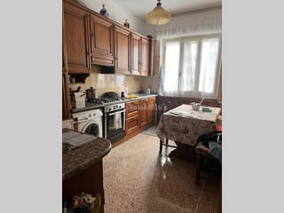 Appartamento in Affitto a Chiavari, zona Levante, 800€, 100 m²