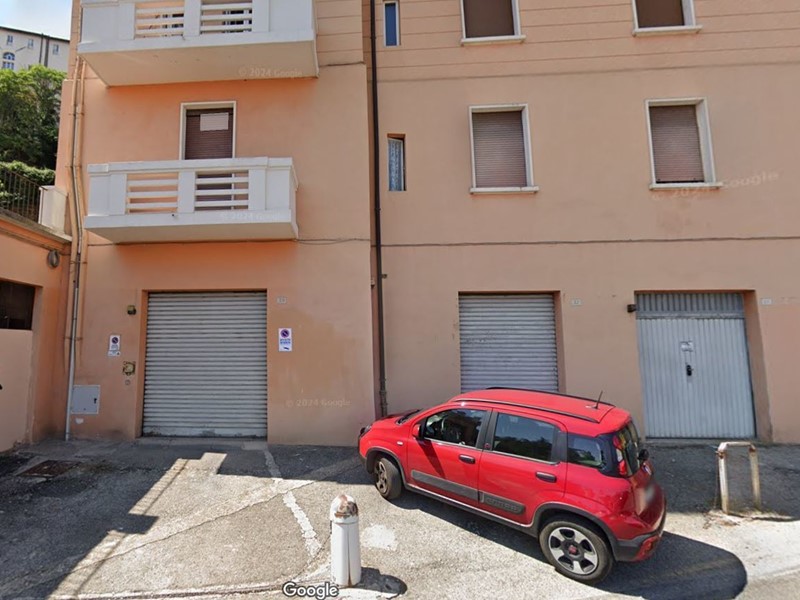 Box in Vendita a Perugia, zona Centro storico, 40'000€, 87 m²