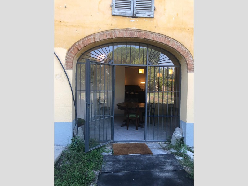Casa Indipendente in Affitto a Pisa, 1'500€, 200 m², arredato