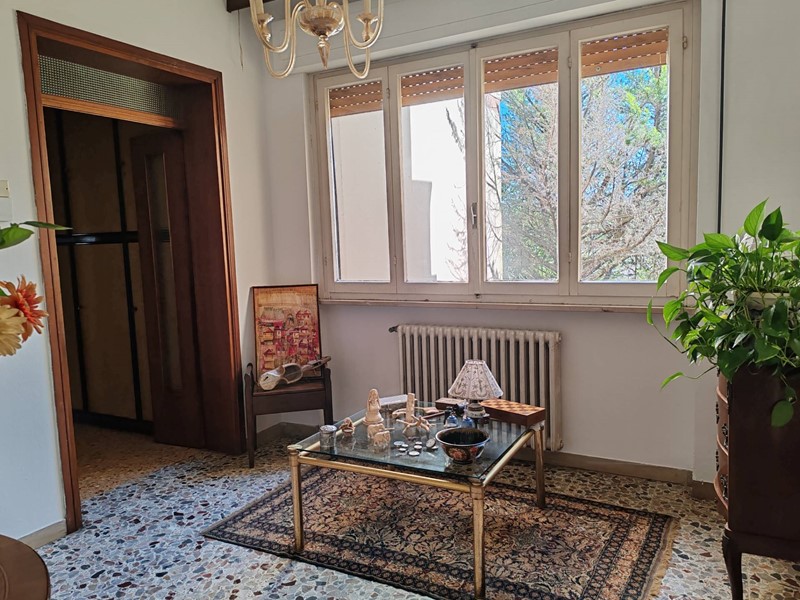 Villa in Vendita a Pisa, 285'000€, 150 m²