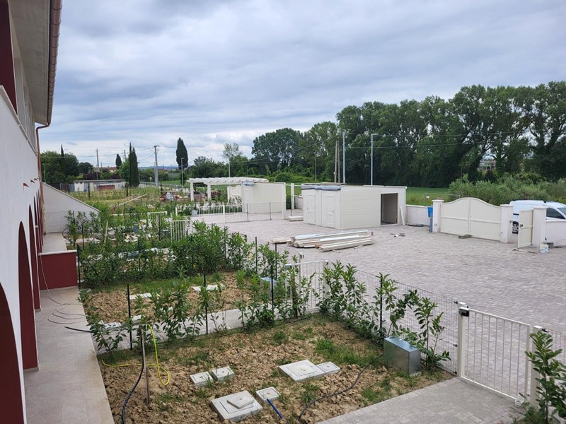 Villetta a schiera in Vendita a Calcinaia, zona Fornacette, 340'000€, 120 m²