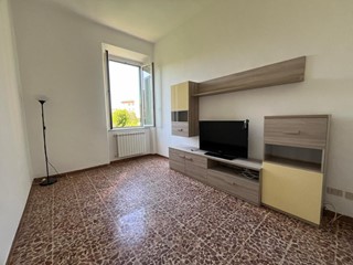 Trilocale in Vendita a Livorno, 135'000€, 65 m², arredato