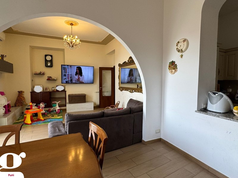 Trilocale in Vendita a Patti, 85'000€, 120 m²