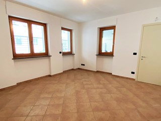 Bilocale in Vendita a Savigliano, 90'000€, 60 m²