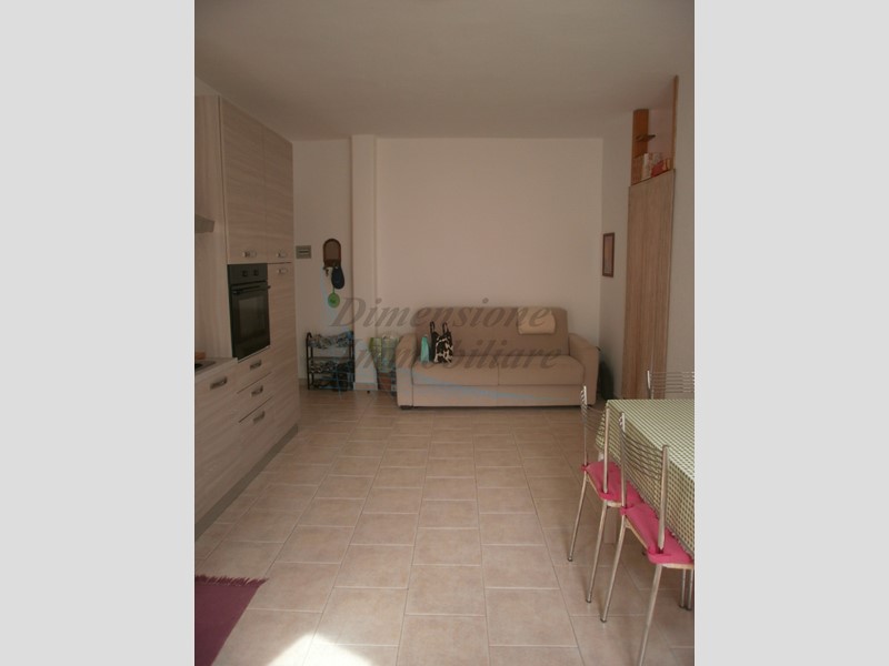 Bilocale in Vendita a Rosignano Marittimo, zona Vada, 98'000€, 54 m², arredato