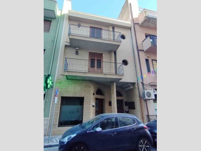 Trilocale in Affitto a Casteldaccia, 550€, 80 m²