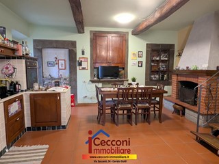 Casa Indipendente in Vendita a Vinci, zona Faltognano, 115'000€, 100 m², arredato