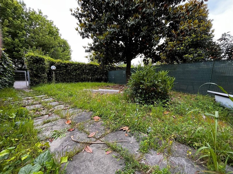 Quadrilocale in Vendita a Pisa, zona Putignano Pisano, 300'000€, 85 m², con Box