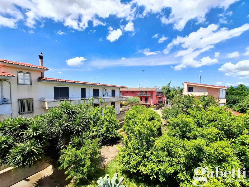 Quadrilocale in Vendita a Castello di Cisterna, 230'000€, 120 m²