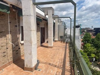 Attico in Vendita a Venezia, 500'000€, 160 m²