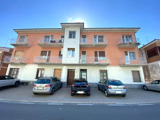 Appartamento in Vendita a Monchiero, 80 m²