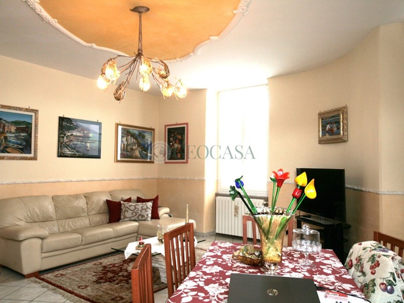 Appartamento in Vendita a La Spezia, zona Periferia EST, 250'000€, 141 m²