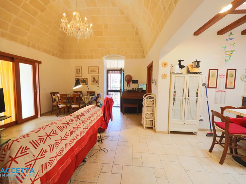 Casa Indipendente in Vendita a Taranto, zona San Vito, 218'000€, 119 m²