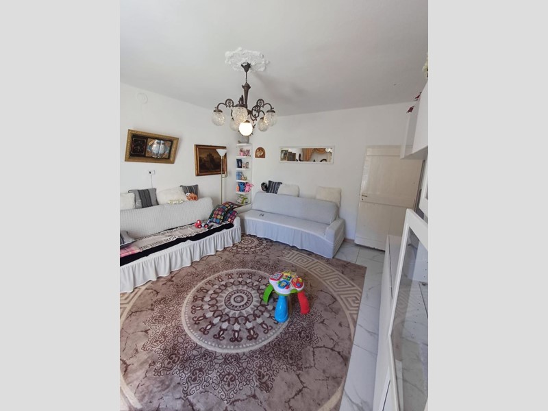 Casa Semi Indipendente in Vendita a Fornovo di Taro, zona RiccÃ², 100'000&euro;, 120 m²