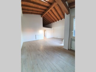 Trilocale in Vendita a Bovezzo, 225'000€, 91 m²