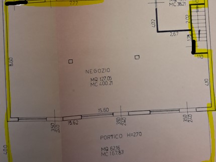 Immobile commerciale in Vendita a Verucchio, zona VILLA VERUCCHIO, 2'000€, 250 m²