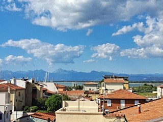 Trilocale in Vendita a Pisa, zona Marina di Pisa, 240'000€, 55 m²