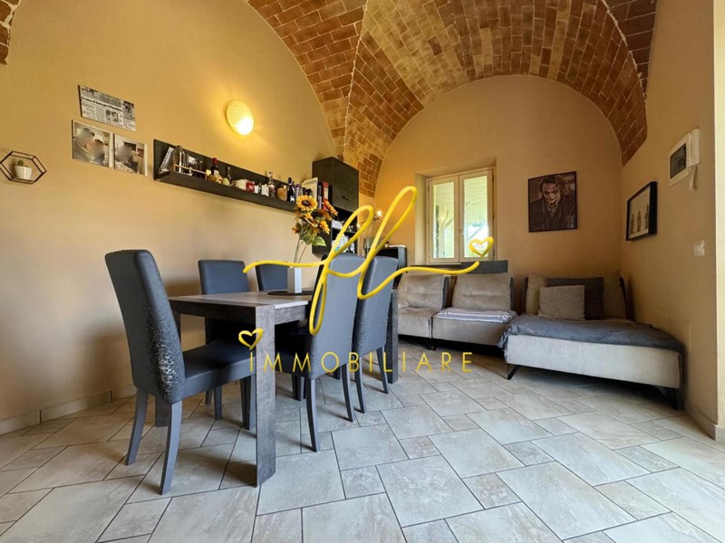 Trilocale in Vendita a Rosignano Marittimo, zona Vada, 165'000€, 65 m²