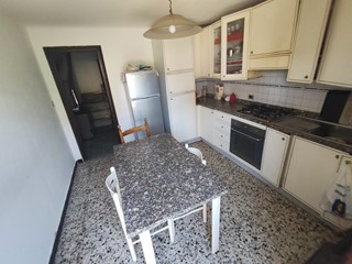Casa Indipendente in Vendita a Lucca, zona Sant'Angelo In Campo, 65'000&euro;, 65 m², arredato