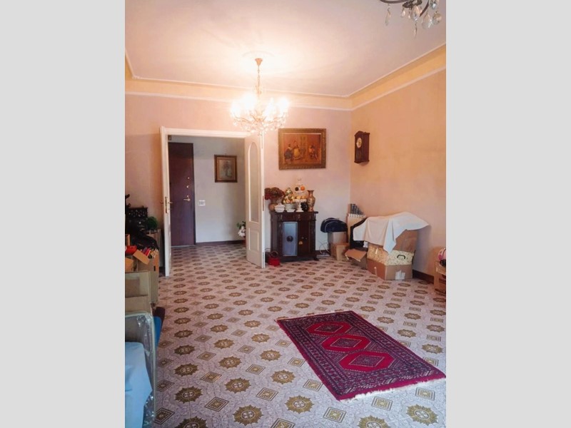 Appartamento in Vendita a Carrara, zona Marina di Carrara, 240'000€, 114 m², arredato