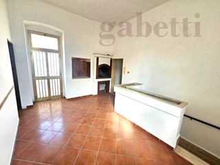 Appartamento in Vendita a Copertino, 36'000€, 105 m²