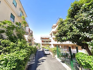 Bilocale in Vendita a Roma, 280'000€, 85 m²