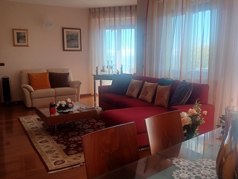 Trilocale in Vendita a Sanremo, 350'000€, 114 m²