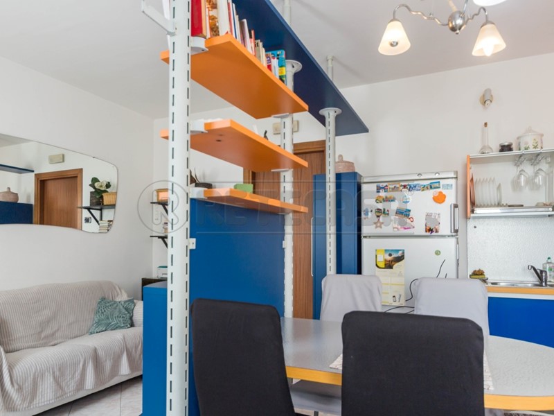 Trilocale in Vendita a Fara Vicentino, 95'000&euro;, 86 m², con Box