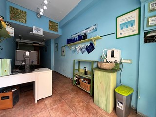 Immobile commerciale in Vendita a Roma, 65'000€, 32 m²