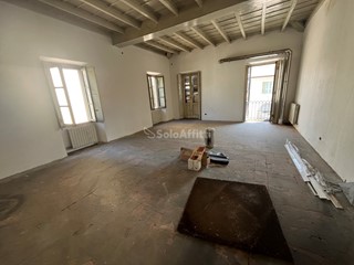 Capannone in Affitto a Inzago, zona Centro, 1'800€, 120 m²