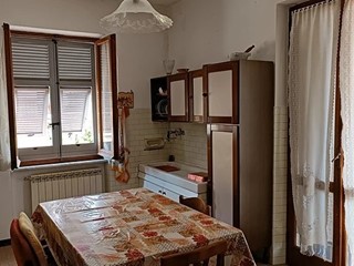 Appartamento in Vendita a Castelnuovo Magra, 185'000€, 150 m²