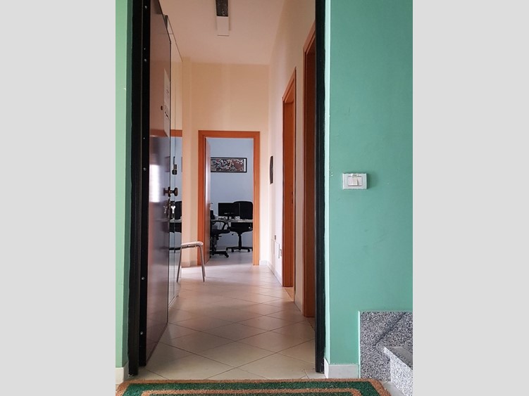 Ufficio in Affitto a Quartucciu, zona Pill'e Matta, 600€, 87 m²