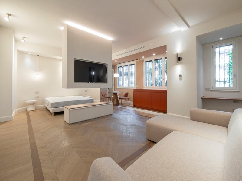 Bilocale in Vendita a Milano, 490'000€, 60 m², arredato