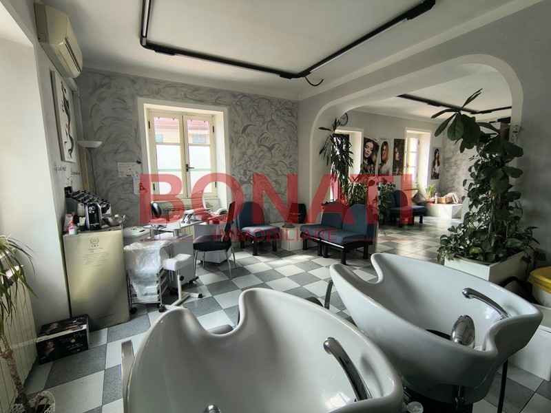 Casa Semi Indipendente in Vendita a Bolano, zona Ceparana, 65'000&euro;, 55 m²