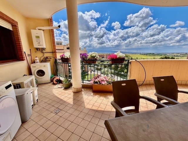 Trilocale in Vendita a Guidonia Montecelio, zona Marco Simone, 179'000€, 80 m²