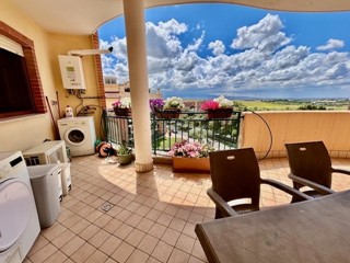 Trilocale in Vendita a Guidonia Montecelio, zona Marco Simone, 179'000€, 80 m²