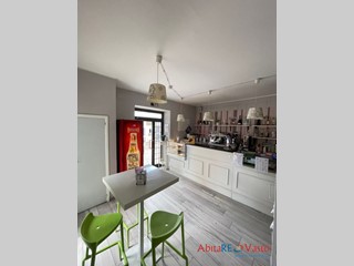 Attività commerciale in Vendita a Sant'Eusanio del Sangro, 90 m²