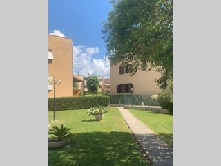 Villetta a schiera in Vendita a Grosseto, 320'000€, 150 m², arredato, con Box